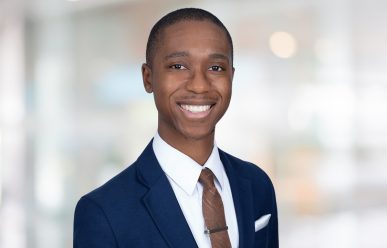 Headshot Jonte Hunter