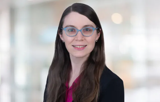 Headshot Kaitlin Leary